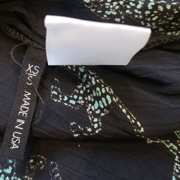 Reformation Cheetah and Antelope Folk Art Print Top - Picture 9 of 15